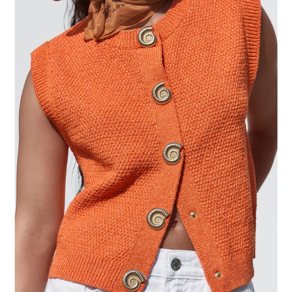 Zara SHELL BUTTON KNIT TOP VEST